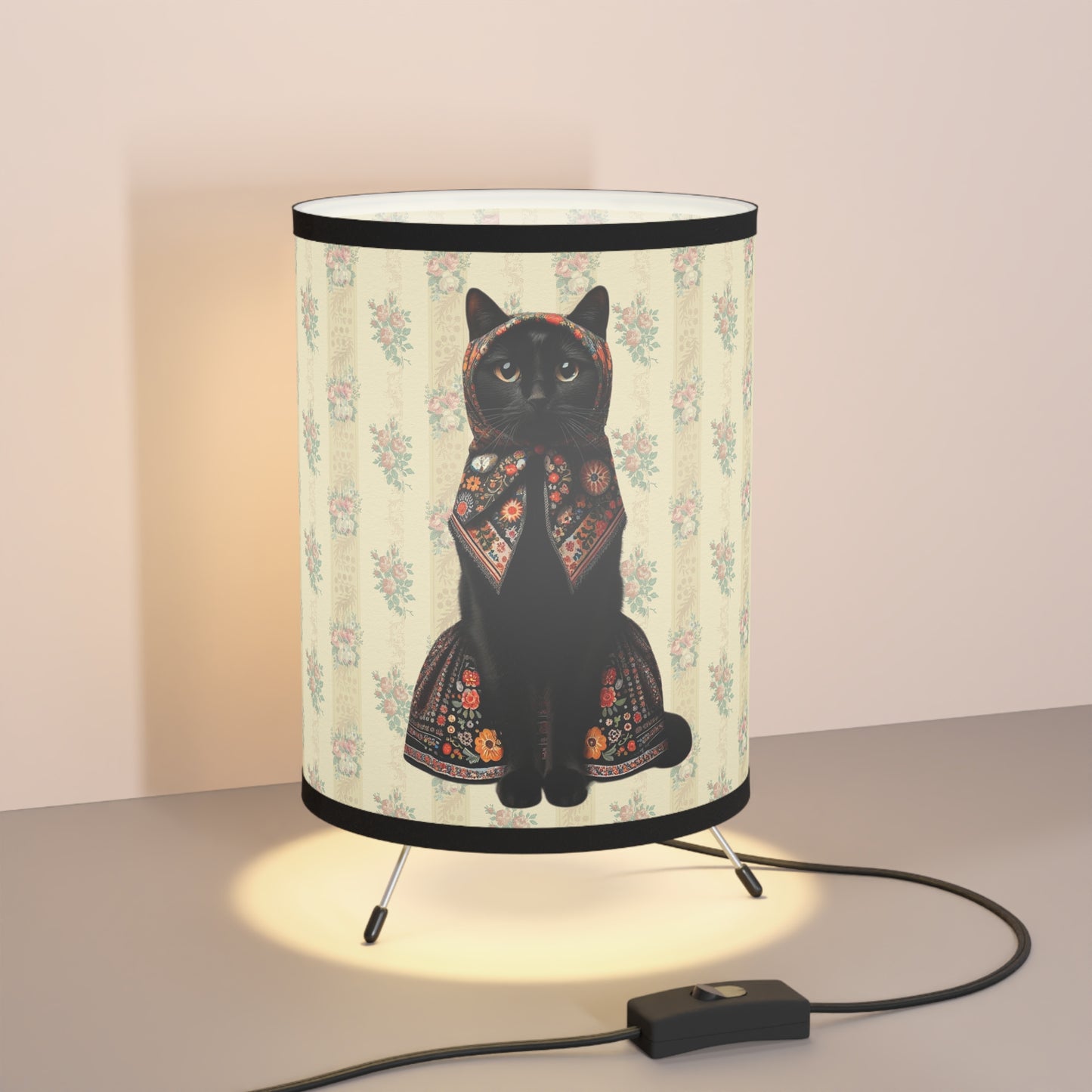 Babushka Cat, Black Cat Tripod Lamp with High-Res Printed Shade, US\CA plug