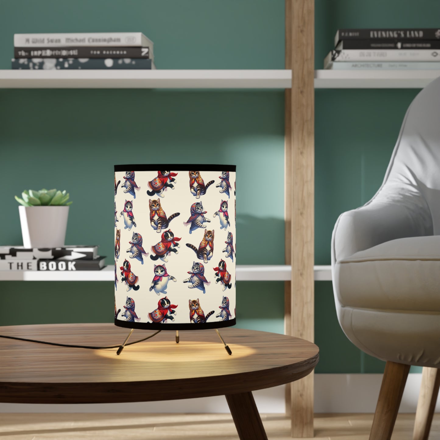 Babushka Kitties Tripod Lamp with High-Res Printed Shade, US\CA plug