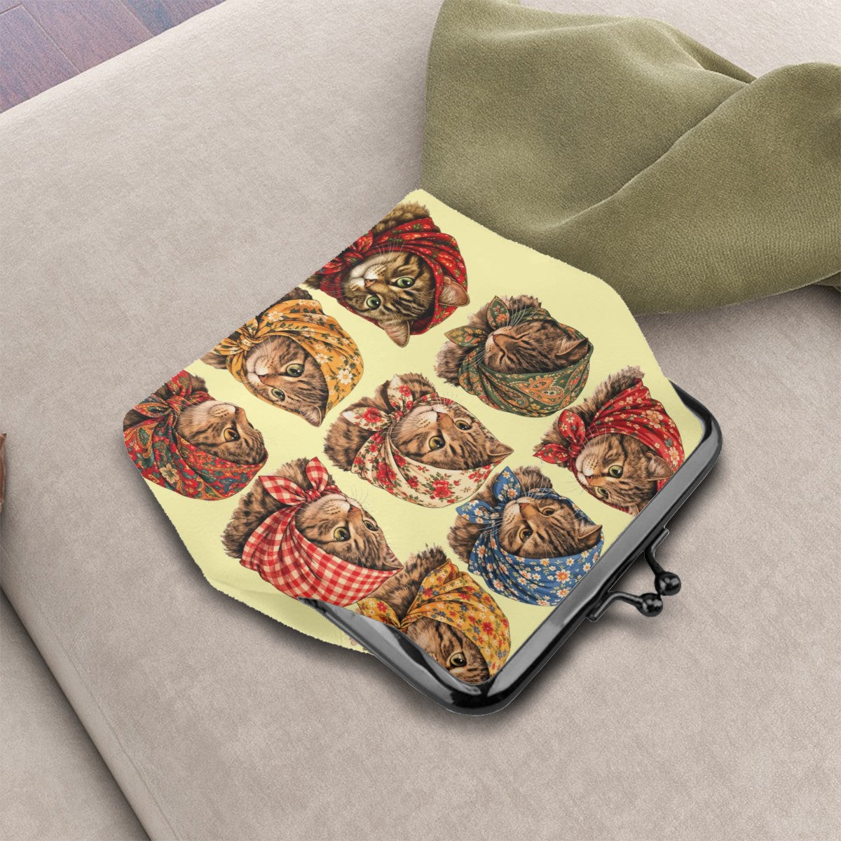 Babushka Cat Heads Women's Leather Kiss Lock Coin Purse