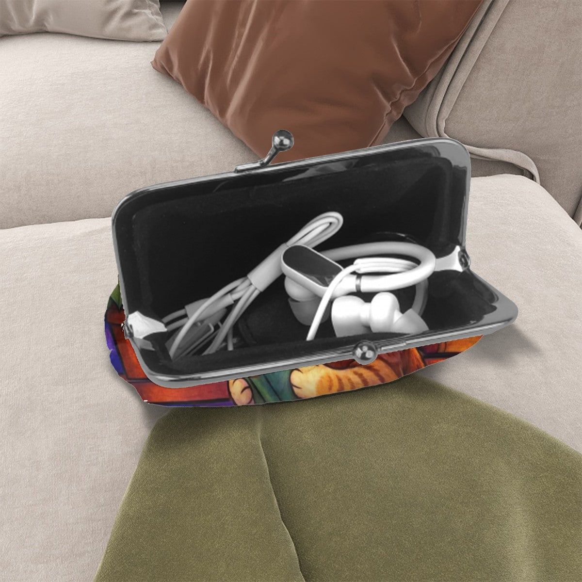 Babushka Cat Reading Peaceful Kiss Lock Coin Purse