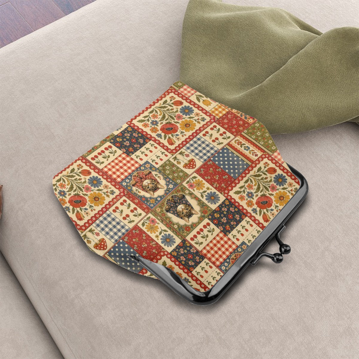 Babushka Cat Patchwork and Pretty Kisslock Coin Purse